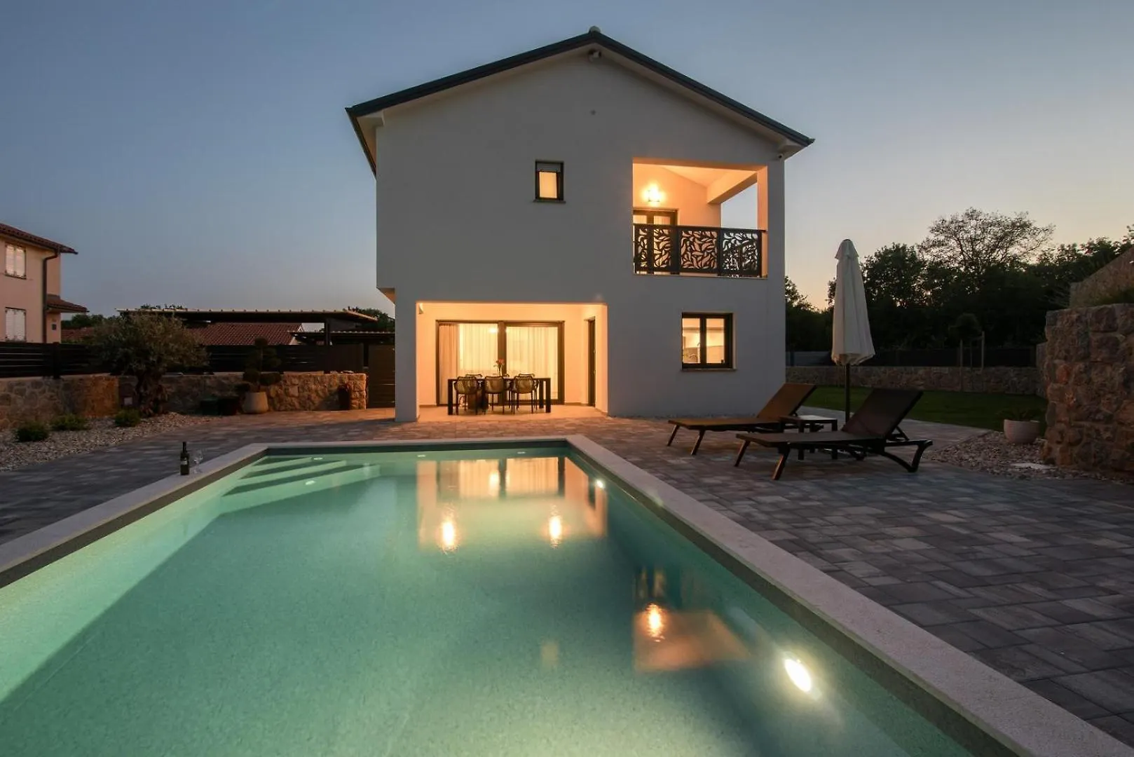 Villa Tara Kornic 0*,